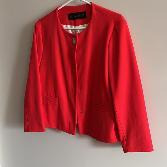 Zara Basic Blazer in Red size XL no shoulder pads in good condition - Picture 2 of 4